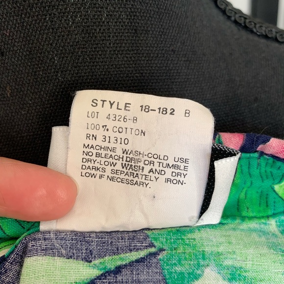 Byer California Tie-Front Floral Crop - Picture 4 of 4